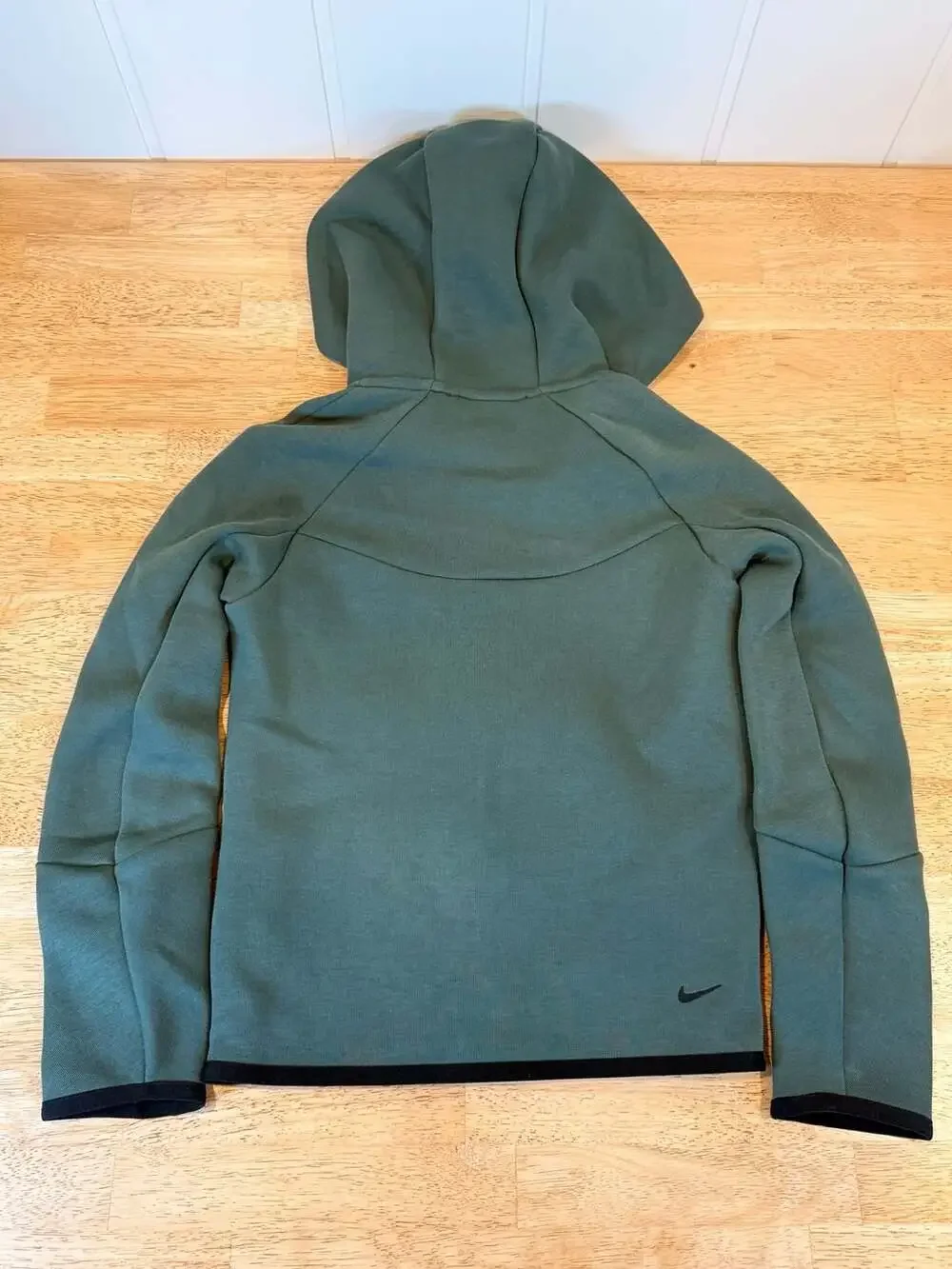 Nike Tech Fleece Full-Zip Windbreaker Hoodie - Vintage Green